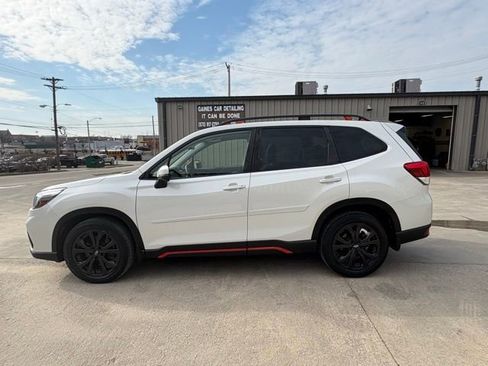 Used 2021 Subaru Forester Sport image 5