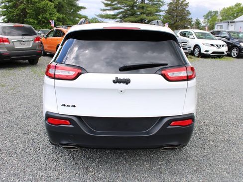 Used 2016 Jeep Cherokee High Altitude AWD/4WD image 8