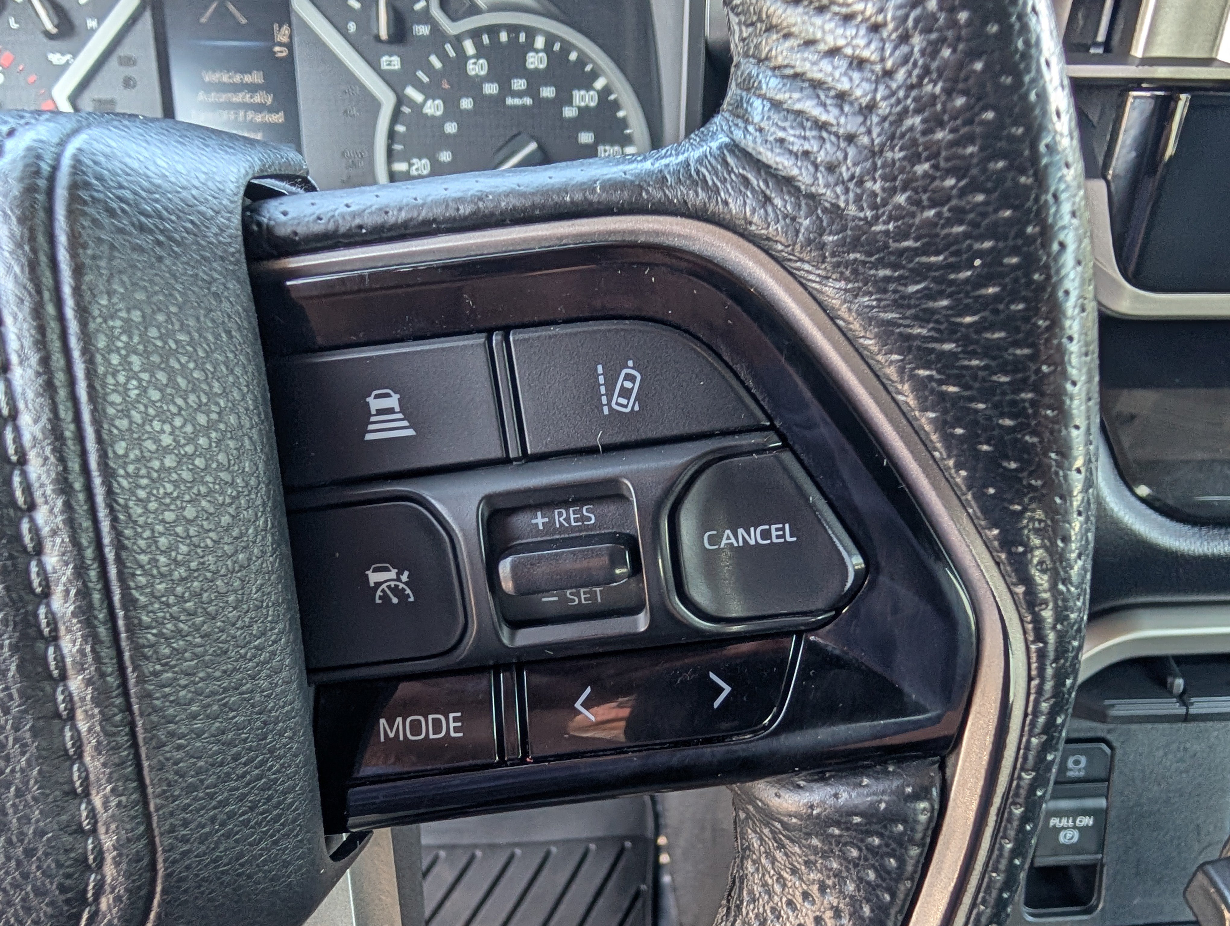 Used 2022 Toyota Tundra SR5 AWD/4WD image 17