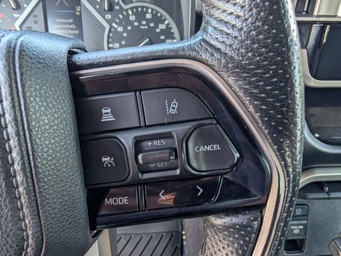 Used 2022 Toyota Tundra SR5 image 17