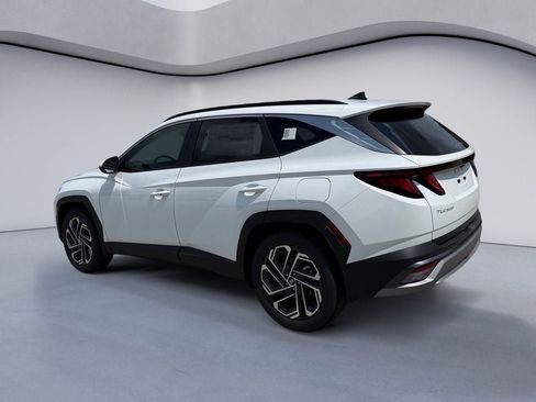 New 2026 Hyundai Tucson SEL Plus FWD image 3