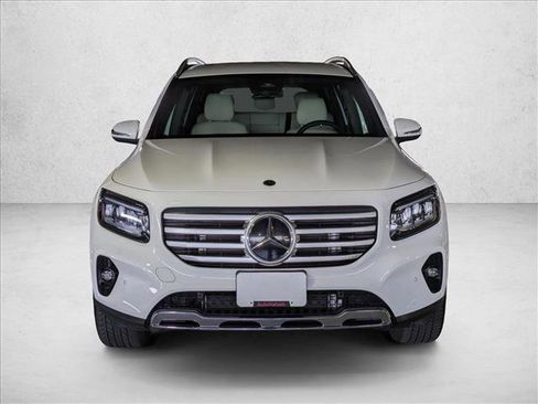 Certified 2025 Mercedes-Benz GLB 250 image 5