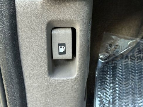 Used 2016 Honda Odyssey EX-L image 33