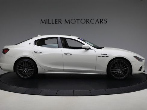 Certified 2022 Maserati Ghibli Modena Q4 image 9