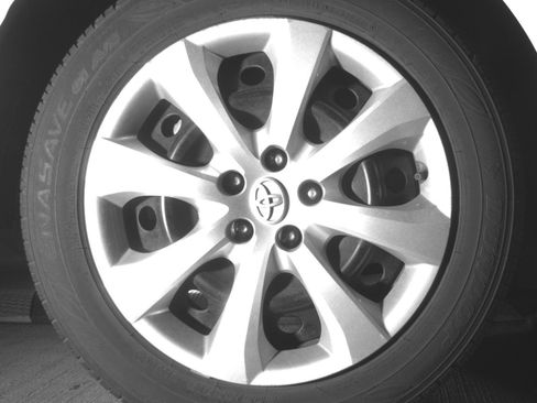Used 2025 Toyota Corolla LE FWD image 18