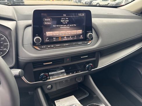 New 2026 Nissan Rogue SV image 17