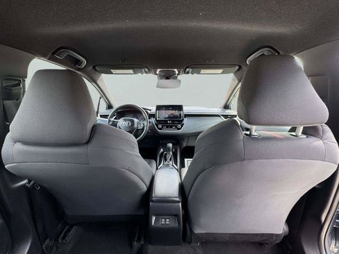 Used 2025 Toyota Corolla SE FWD image 34