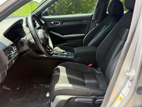 Used 2024 Honda Civic Sport image 9