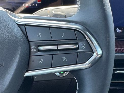 New 2026 Chevrolet Traverse Z71 w/ Driver Confidence Package image 16