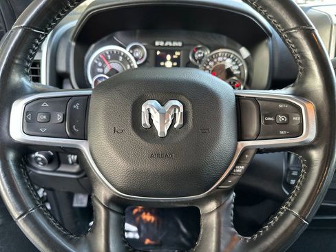 Used 2024 RAM 2500 Big Horn AWD/4WD image 21