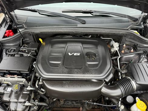 Used 2018 Jeep Grand Cherokee Limited image 10