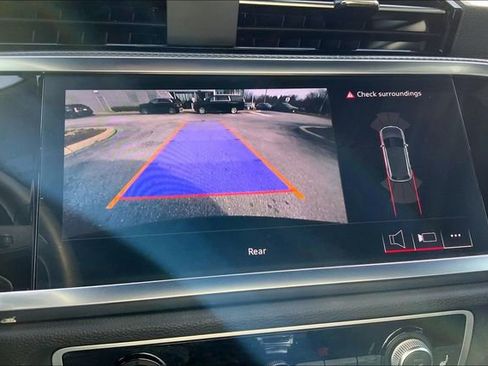 Certified 2025 Audi Q3 2.0T Premium w/ Convenience Package image 28