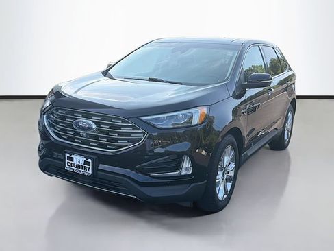 Used 2020 Ford Edge Titanium w/ Equipment Group 301A AWD/4WD image 3