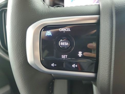 New 2026 Nissan Armada SL w/ Captain's Chari Seat Package image 24