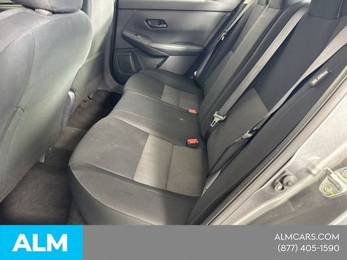Used 2024 Nissan Sentra SV FWD image 23