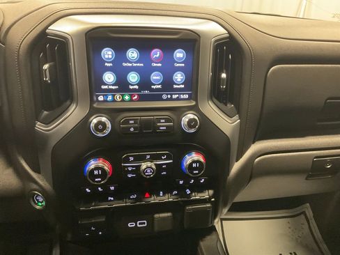 Used 2022 GMC Sierra 1500 SLT image 21