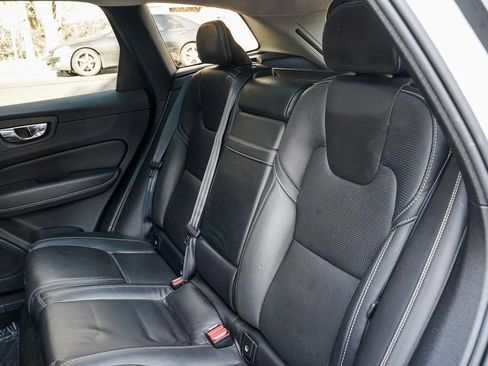 Used 2019 Volvo XC60 T6 Inscription w/ Protection Package Premier image 15