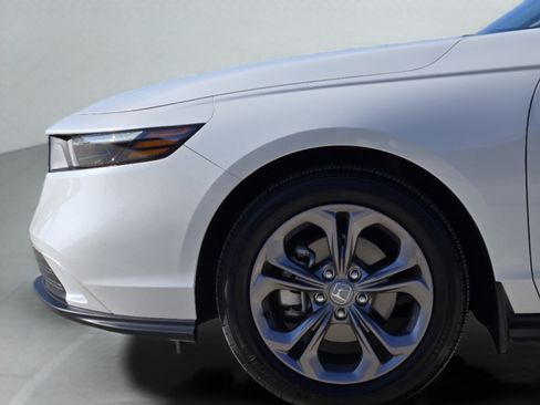 Certified 2024 Honda Accord EX image 30