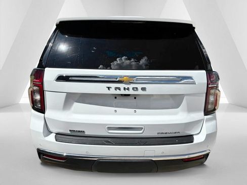 Used 2021 Chevrolet Tahoe Premier w/ Premium Package AWD/4WD image 6