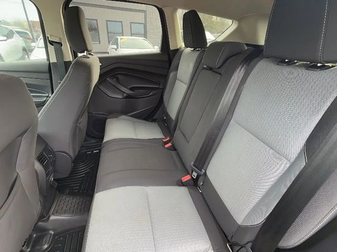 Used 2019 Ford Escape SE image 20