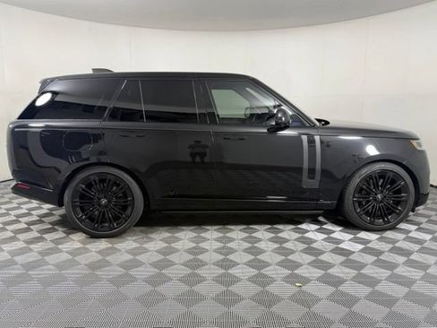 Used 2023 Land Rover Range Rover SE AWD/4WD image 9
