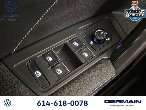Certified 2024 Volkswagen Tiguan SE w/ Panoramic Sunroof Package AWD/4WD image 25