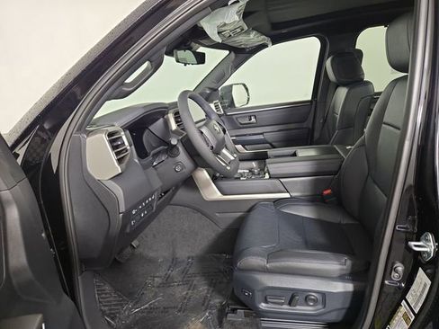 New 2026 Toyota Tundra Platinum AWD/4WD image 12