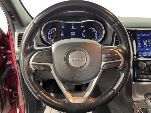 Used 2020 Jeep Grand Cherokee Limited image 16