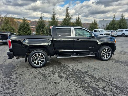 Used 2020 GMC Canyon Denali image 16