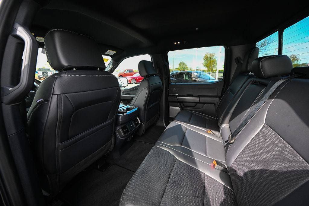 Used 2025 Ford F150 Lariat AWD/4WD image 20