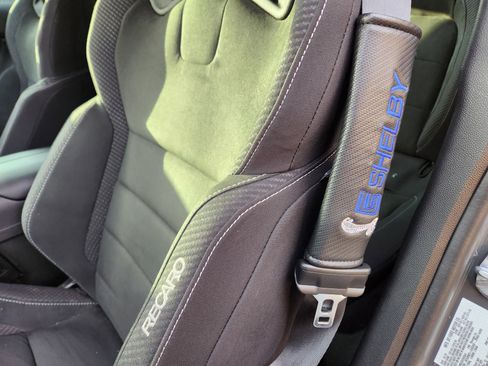 Used 2018 Ford Mustang Shelby GT350 w/ Electronics Package image 12