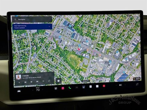 Used 2026 Tesla Model S Plaid image 18