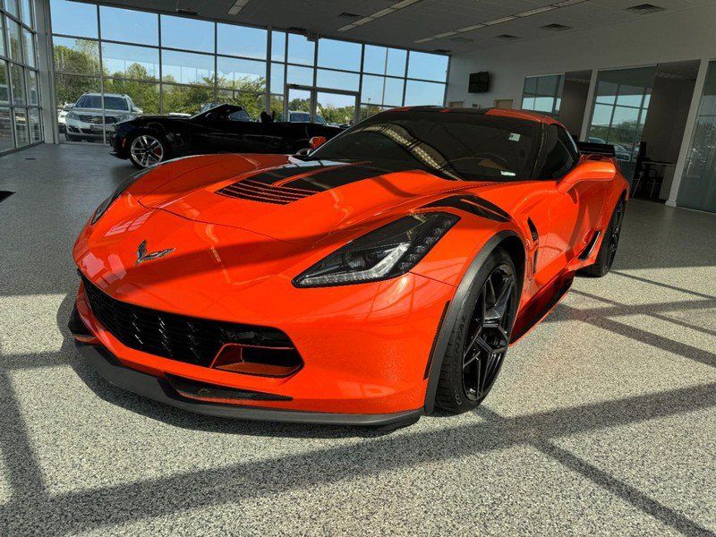 Used 2019 Chevrolet Corvette Grand Sport RWD image 8