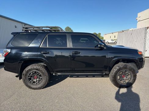 Used 2022 Toyota 4Runner TRD Pro AWD/4WD image 8