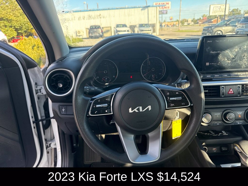 Used 2023 Kia Forte LXS FWD image 10