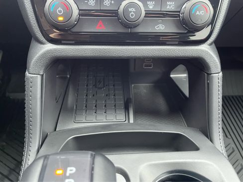 Used 2025 Ford Ranger Raptor image 20