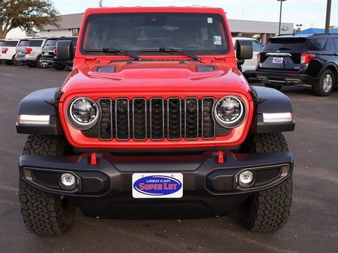 Used 2025 Jeep Wrangler Unlimited Rubicon image 11