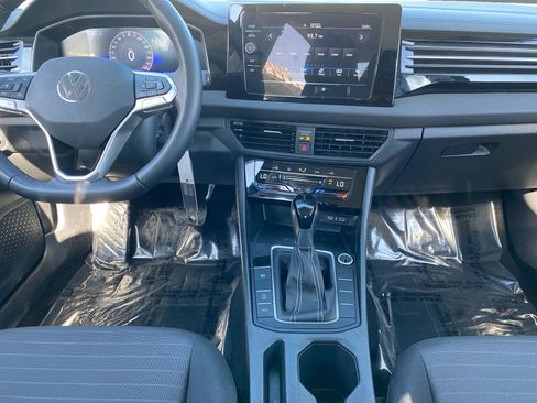 Used 2025 Volkswagen Jetta S image 11