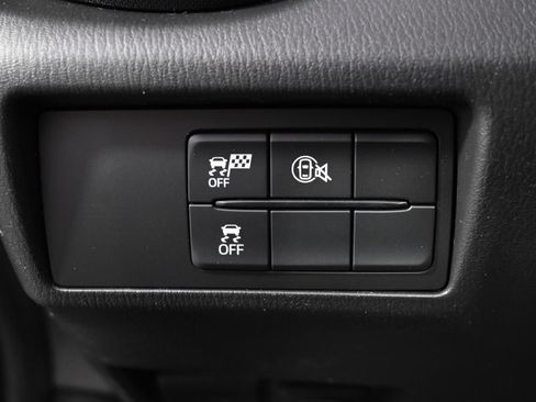 New 2026 MAZDA MX-5 Miata Club w/ Weather Package RWD image 25