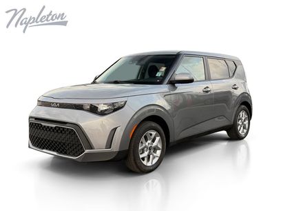 Used 2025 Kia Soul LX w/ LX Technology Package