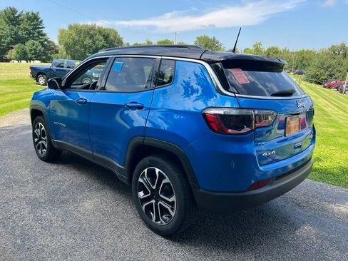 Used 2022 Jeep Compass Limited AWD/4WD image 5