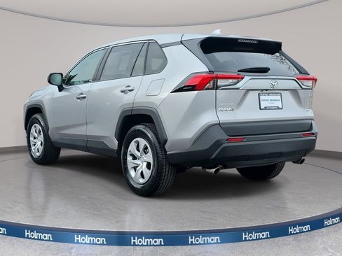 Used 2024 Toyota RAV4 LE image 5