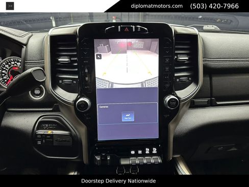 Used 2024 RAM 2500 Laramie AWD/4WD image 39