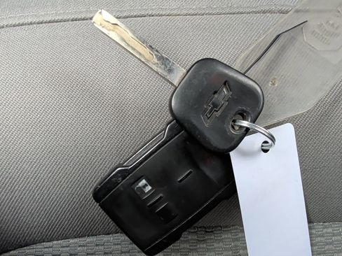 Used 2016 Chevrolet Colorado W/T image 16