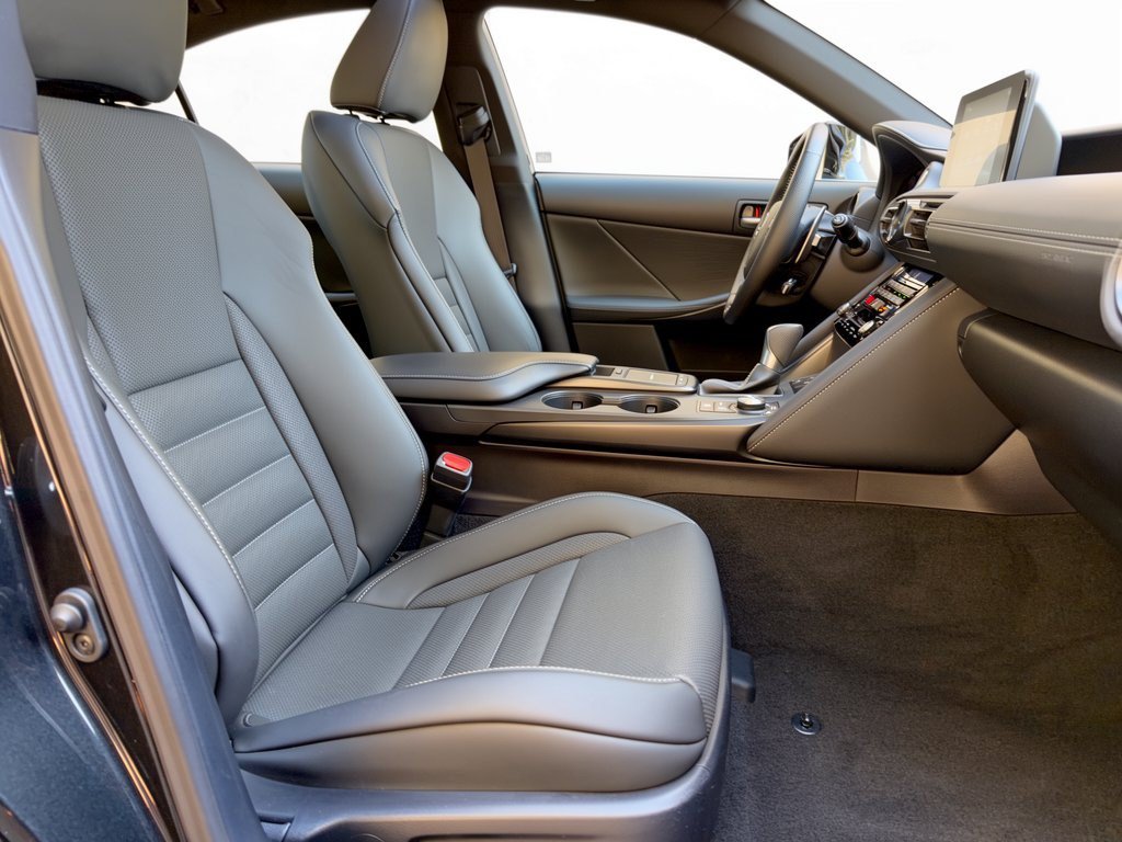 Certified 2023 Lexus IS 350 F Sport w/ Accessory Package 2 RWD image 31