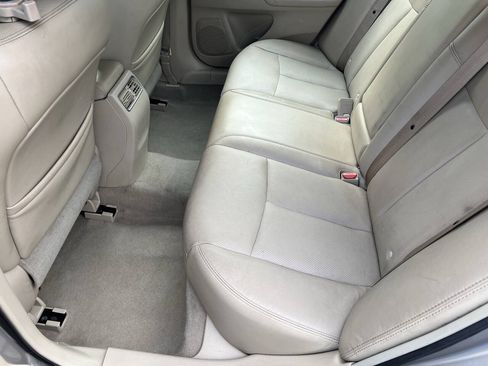 Used 2013 Nissan Altima 2.5 SL w/ Technology Pkg FWD image 12