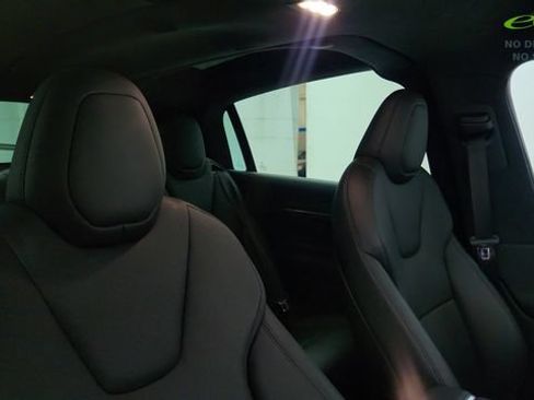 Used 2022 Tesla Model X AWD/4WD image 22