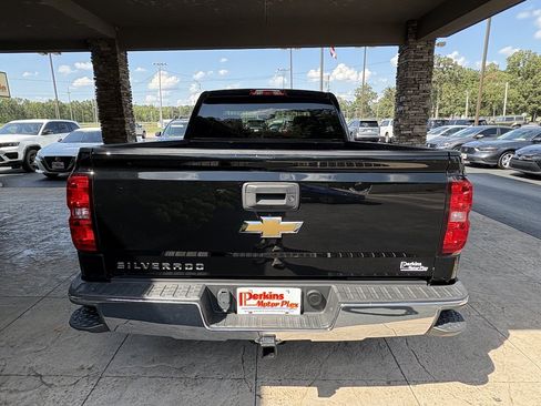 Used 2019 Chevrolet Silverado 1500 LT AWD/4WD image 7