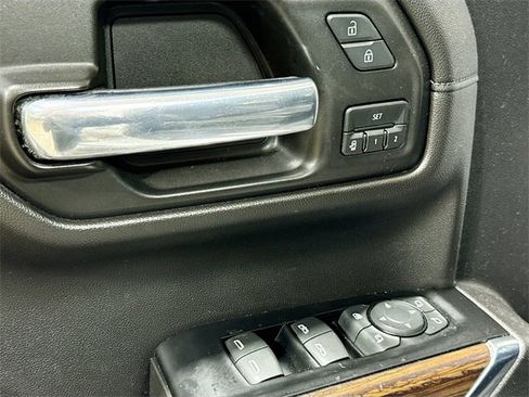 Used 2019 Chevrolet Silverado 1500 High Country image 20