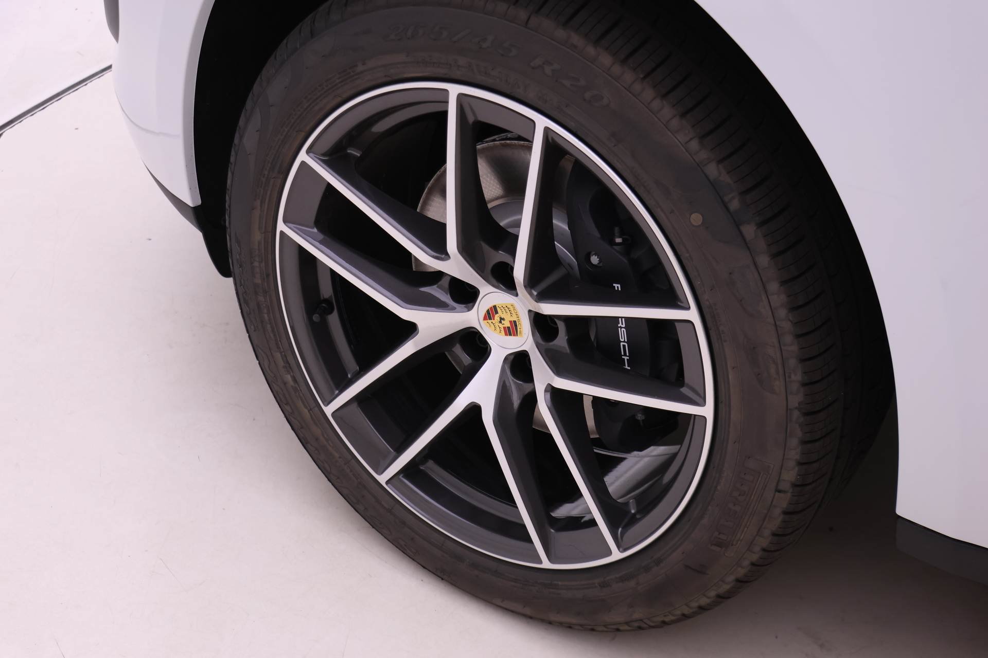 Used 2026 Porsche Macan AWD/4WD image 24